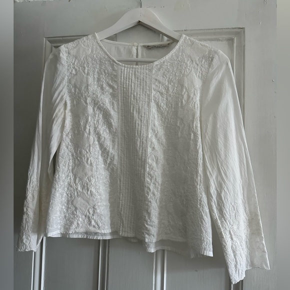 Zara Tops - Zara - White blouse - Perfect condition